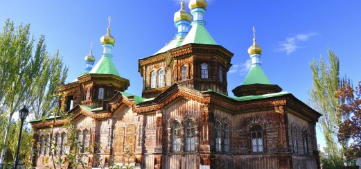 Orthodoxe Holzkirche in Karakol, Kirgisistan